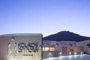 Kouros Art Hotel (Adults Only)